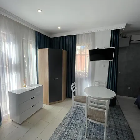 Apartment 2025 Avi Jacuzzi For A Family With Kids *
