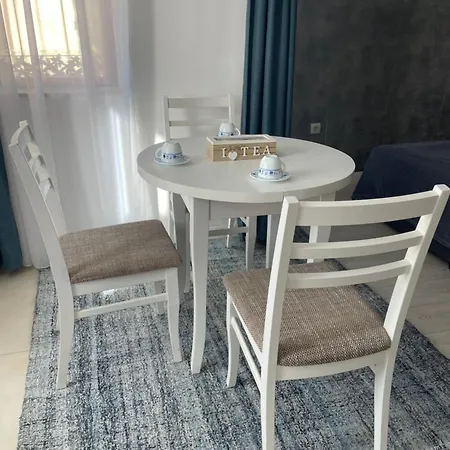 2025 Avi Jacuzzi For A Family With Kids Appartement Varna